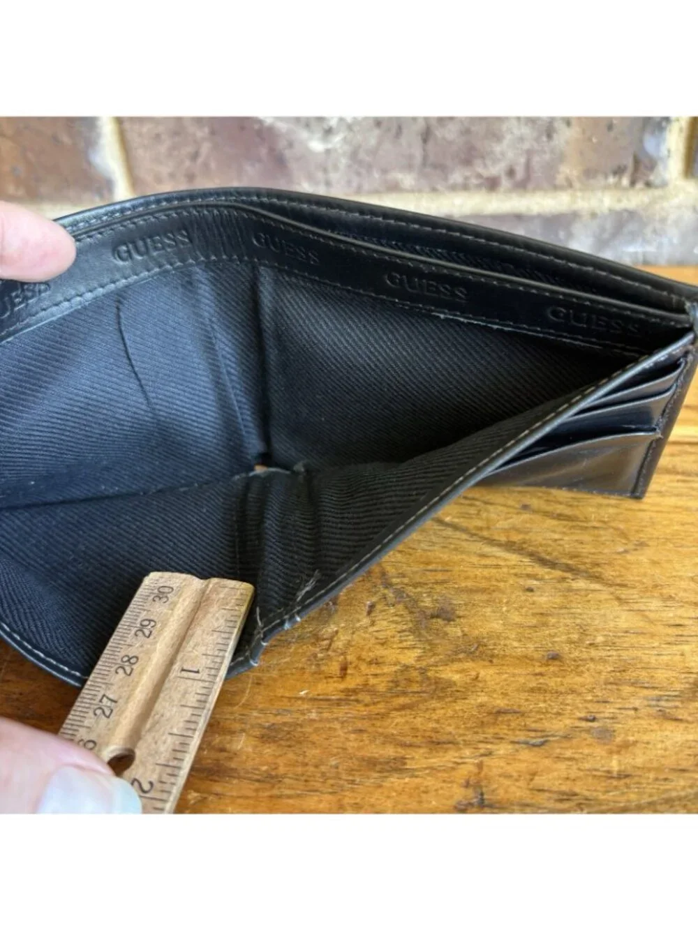 GUESS Genuine Leather Black Wallet Men's Bi-Fold